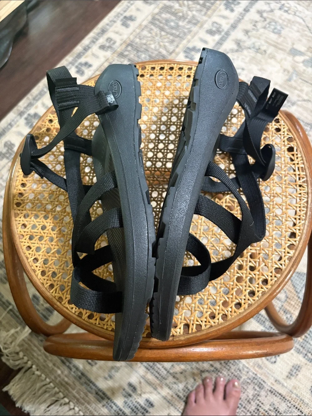 NWOT Chaco Z 2 with toe loop.   Size 13